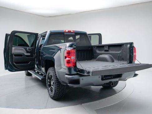 Used 2017 Chevrolet Silverado 1500 LT w/ All Star Edition AWD/4WD image 19