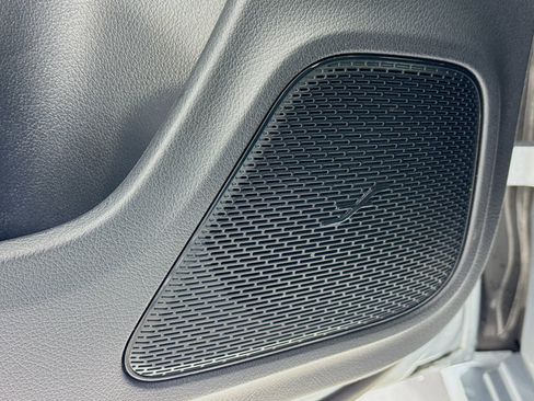 Used 2025 Mercedes-Benz CLA 250 image 20