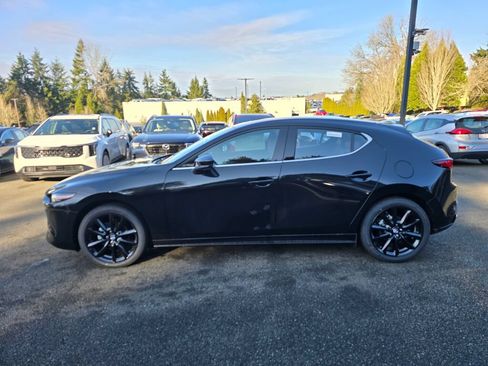 New 2026 MAZDA MAZDA3 2.5 S Hatchback w/ Premium Pkg FWD image 8