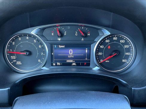 Used 2024 GMC Terrain SLE image 20