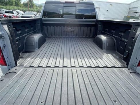 Certified 2024 Chevrolet Silverado 1500 LT Trail Boss w/ LT Trail Boss Premium Package image 11