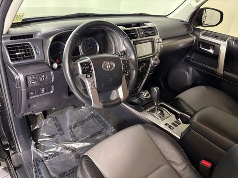 Used 2019 Toyota 4Runner SR5 image 16