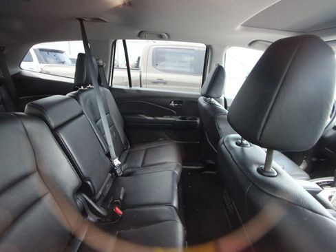Used 2017 Honda Pilot EX-L image 19