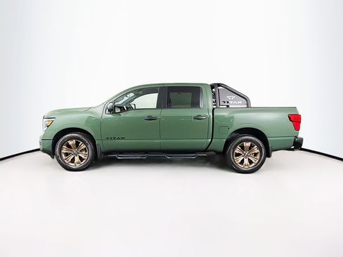 Used 2024 Nissan Titan SV w/ SV Bronze Edition Package image 5