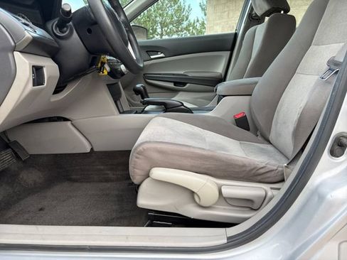 Used 2010 Honda Accord LX image 15
