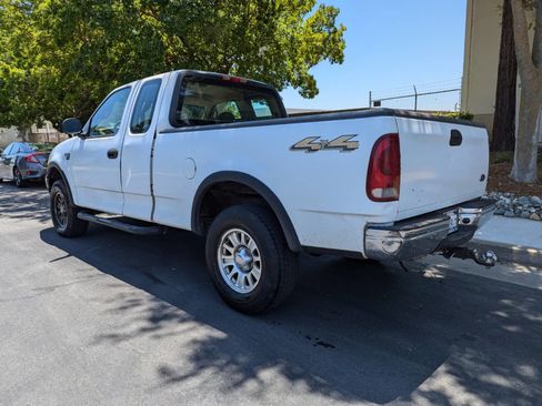 Used 2001 Ford F150 4x4 SuperCab image 3