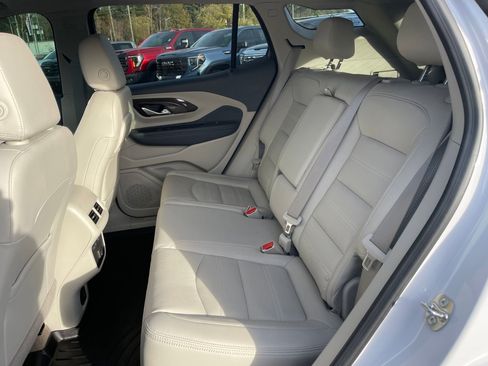 Used 2024 GMC Terrain Denali w/ Denali Premium Package image 24