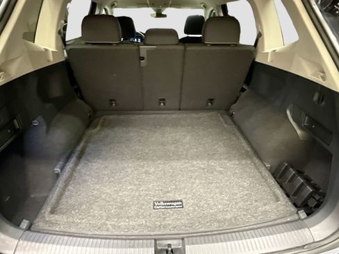 Used 2022 Volkswagen Tiguan S image 26