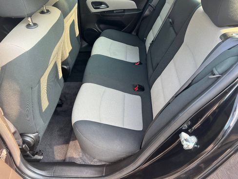 Used 2012 Chevrolet Cruze LS w/ Connectivity Package FWD image 21