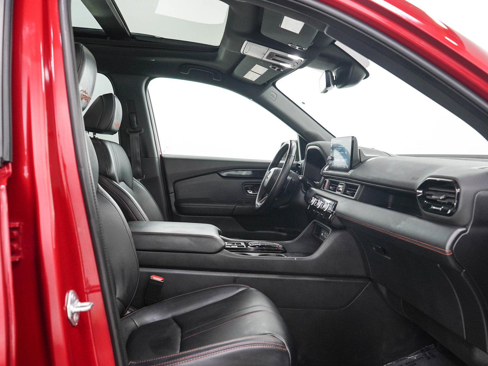 Used 2023 Honda Pilot TrailSport image 13