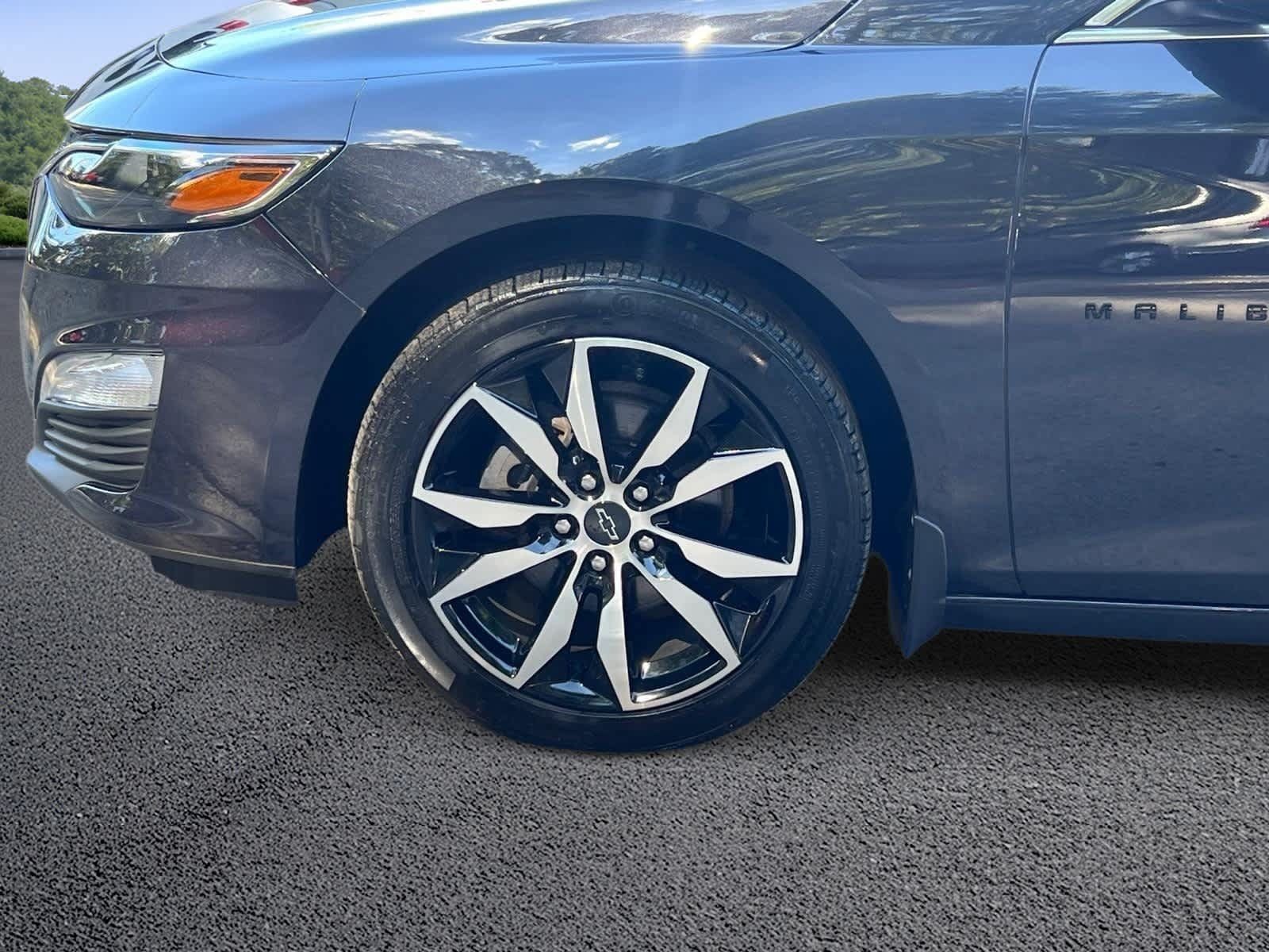 Used 2022 Chevrolet Malibu RS FWD image 11