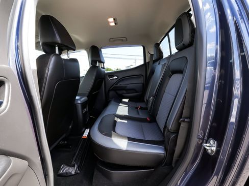 Used 2018 Chevrolet Colorado Z71 w/ Centennial Edition AWD/4WD image 30