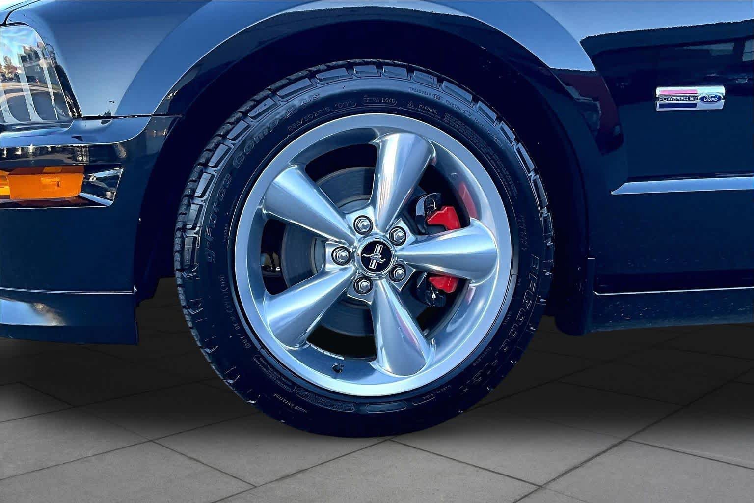 Used 2008 Ford Mustang GT Premium RWD image 9