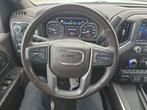 Used 2023 GMC Sierra 3500 Denali AWD/4WD image 16