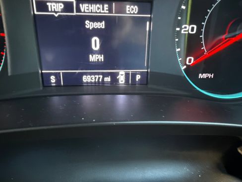 Used 2023 Chevrolet Malibu LT FWD image 13