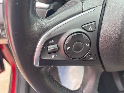 Used 2019 Buick Enclave Essence AWD/4WD image 31