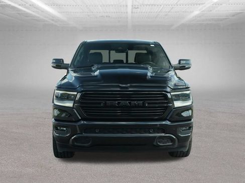 Used 2023 RAM 1500 Laramie AWD/4WD image 2