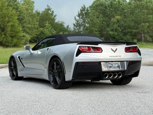 Used 2018 Chevrolet Corvette Stingray Convertible Z51 2LT RWD image 11