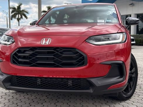 Used 2026 Honda HR-V Sport image 2