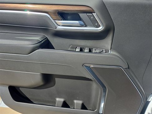 New 2026 Chevrolet Silverado 3500 LT w/ Convenience Package image 24