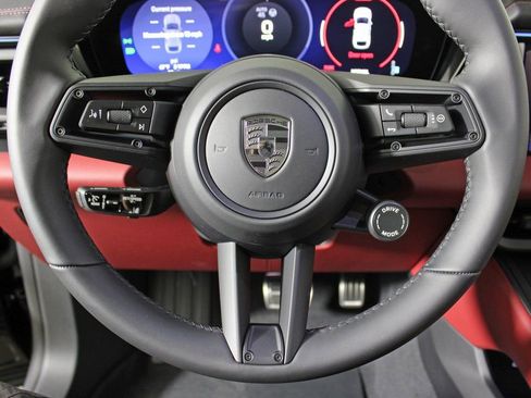 Certified 2025 Porsche Macan Turbo Electric image 24