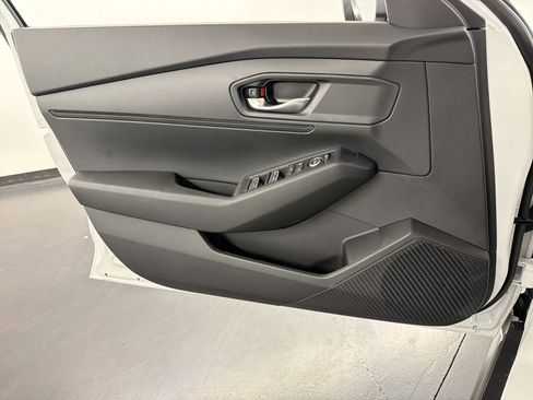 New 2026 Honda Accord LX image 13