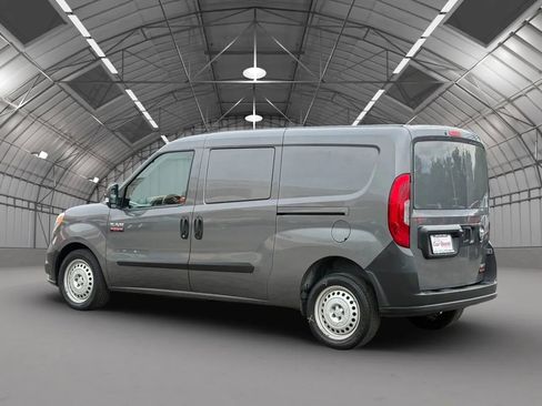 Used 2021 RAM ProMaster City Tradesman FWD image 5