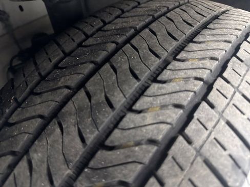 Used 2024 Chevrolet Traverse LT w/ Trailering Package image 34