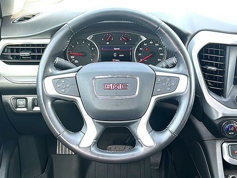 Used 2020 GMC Acadia SLT image 28