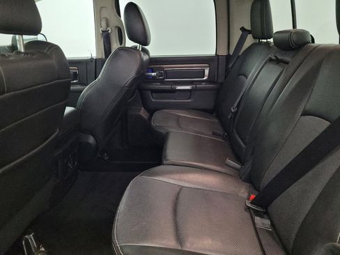 Used 2015 RAM 1500 Laramie w/ Convenience Group AWD/4WD image 18