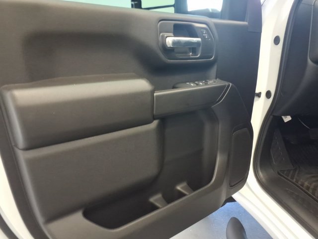 Used 2026 Chevrolet Silverado 2500 Custom w/ Custom Value Package AWD/4WD image 13