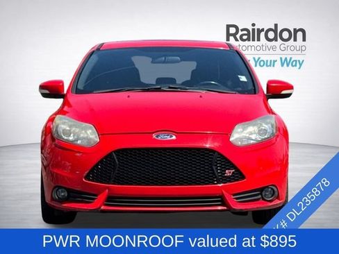 Used 2013 Ford Focus ST FWD image 3