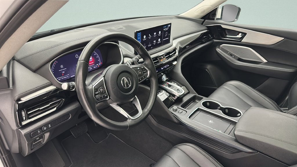 Used 2025 Acura MDX SH-AWD image 12