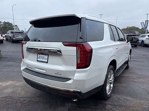 Used 2021 GMC Yukon SLT w/ SLT Luxury Plus Package image 6