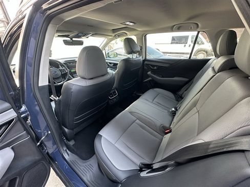 Used 2024 Subaru Outback Limited XT AWD/4WD image 36