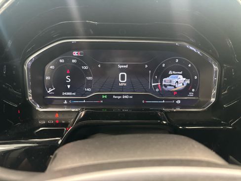 Used 2024 GMC Sierra 1500 SLT w/ SLT Convenience Package image 34