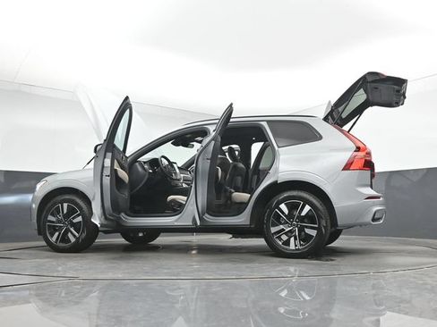 New 2026 Volvo XC60 B5 Core w/ Climate Package AWD/4WD image 46