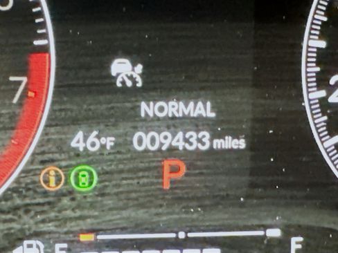 Used 2025 Honda Civic Sport image 19