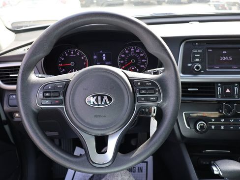 Used 2016 Kia Optima LX w/ Option Group 014 FWD image 24
