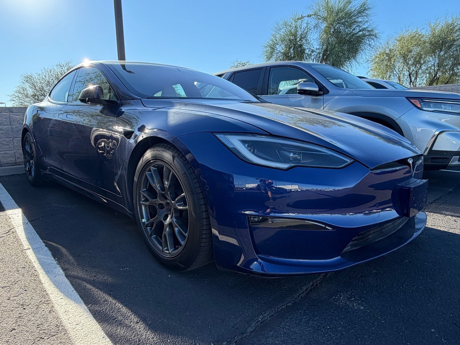 Used 2022 Tesla Model S AWD/4WD image 5