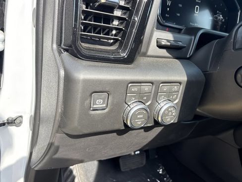 New 2026 GMC Sierra 1500 AT4X AWD/4WD image 26