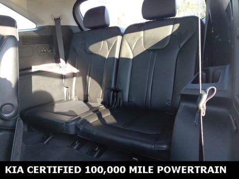 Certified 2023 Kia Sorento SX image 27