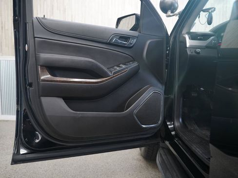 Used 2020 Chevrolet Tahoe 2WD image 27
