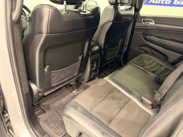 Used 2019 Jeep Grand Cherokee Altitude AWD/4WD image 33