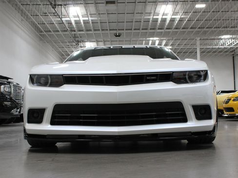 Used 2014 Chevrolet Camaro SS w/ RS Package RWD image 17