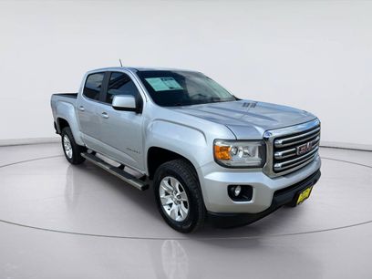 Used 2017 GMC Canyon SLE w/ SLE Convenience Package