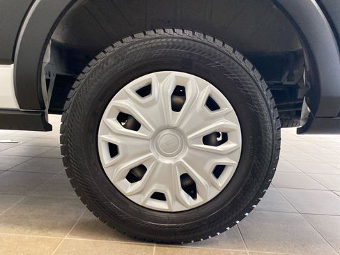 Used 2023 Ford Transit 350 XLT RWD image 25