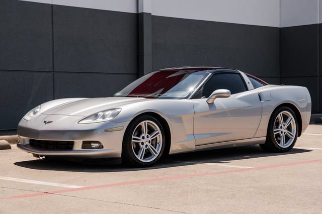 Used 2008 Chevrolet Corvette Coupe w/ Preferred Equipment Group RWD image 36
