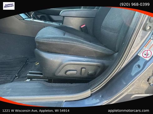 Used 2017 Subaru Outback 2.5i Premium AWD/4WD image 14