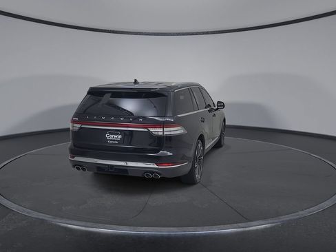 Used 2020 Lincoln Aviator Reserve w/ Equipment Group 202A AWD/4WD image 15